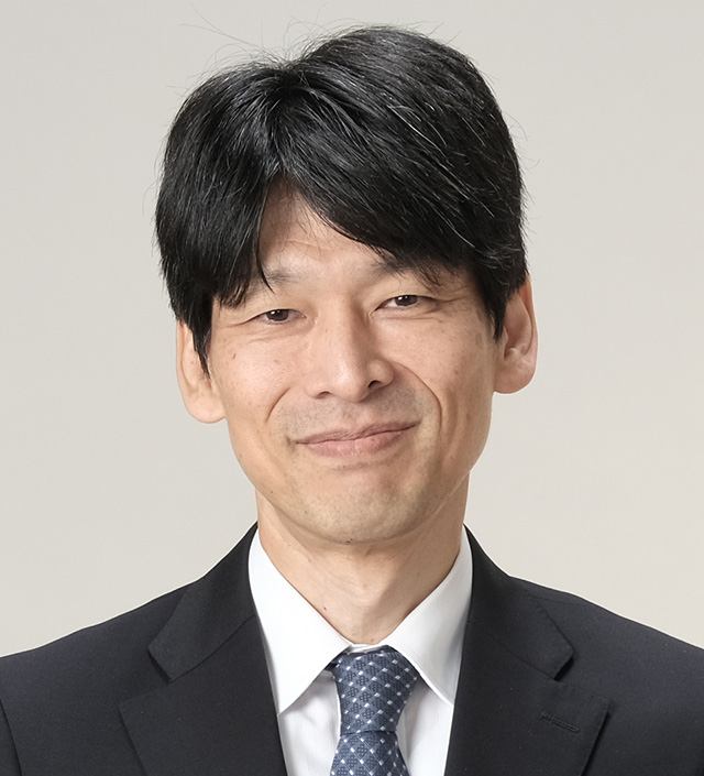 小児科 医長　医学博士 青天目　信