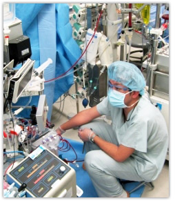 人工心肺および手術室業務